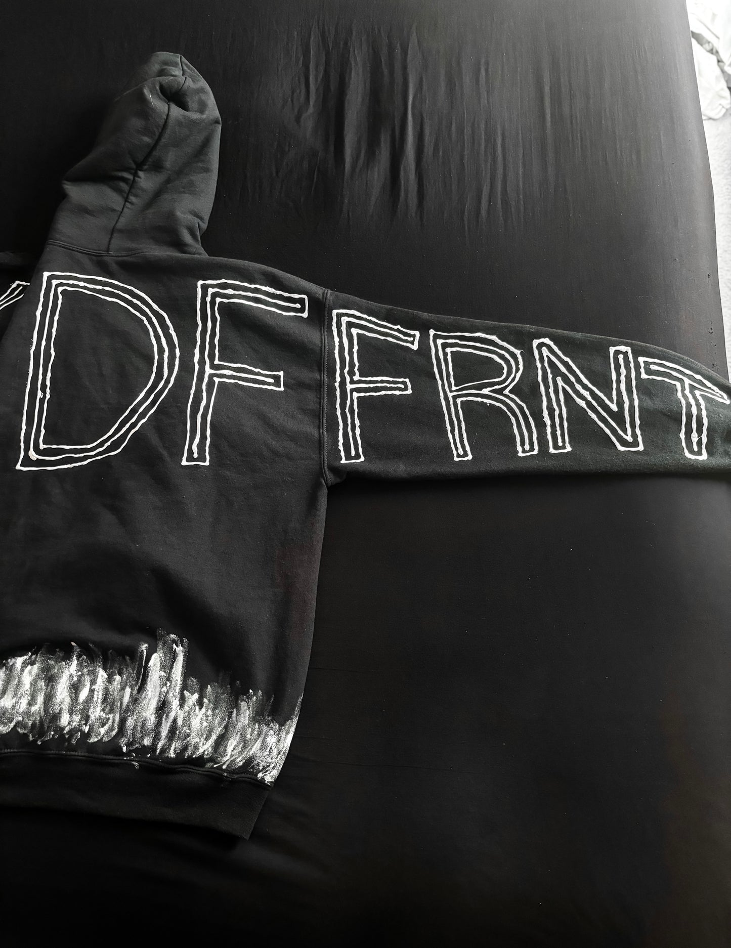 Styl RAW “Smply Dffrnt” Hoodie/Sweater